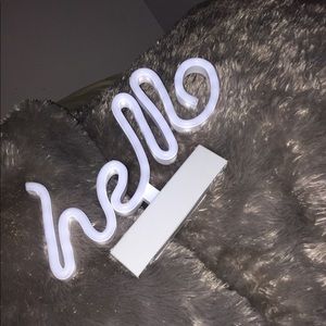 Meet your Posher, Mya